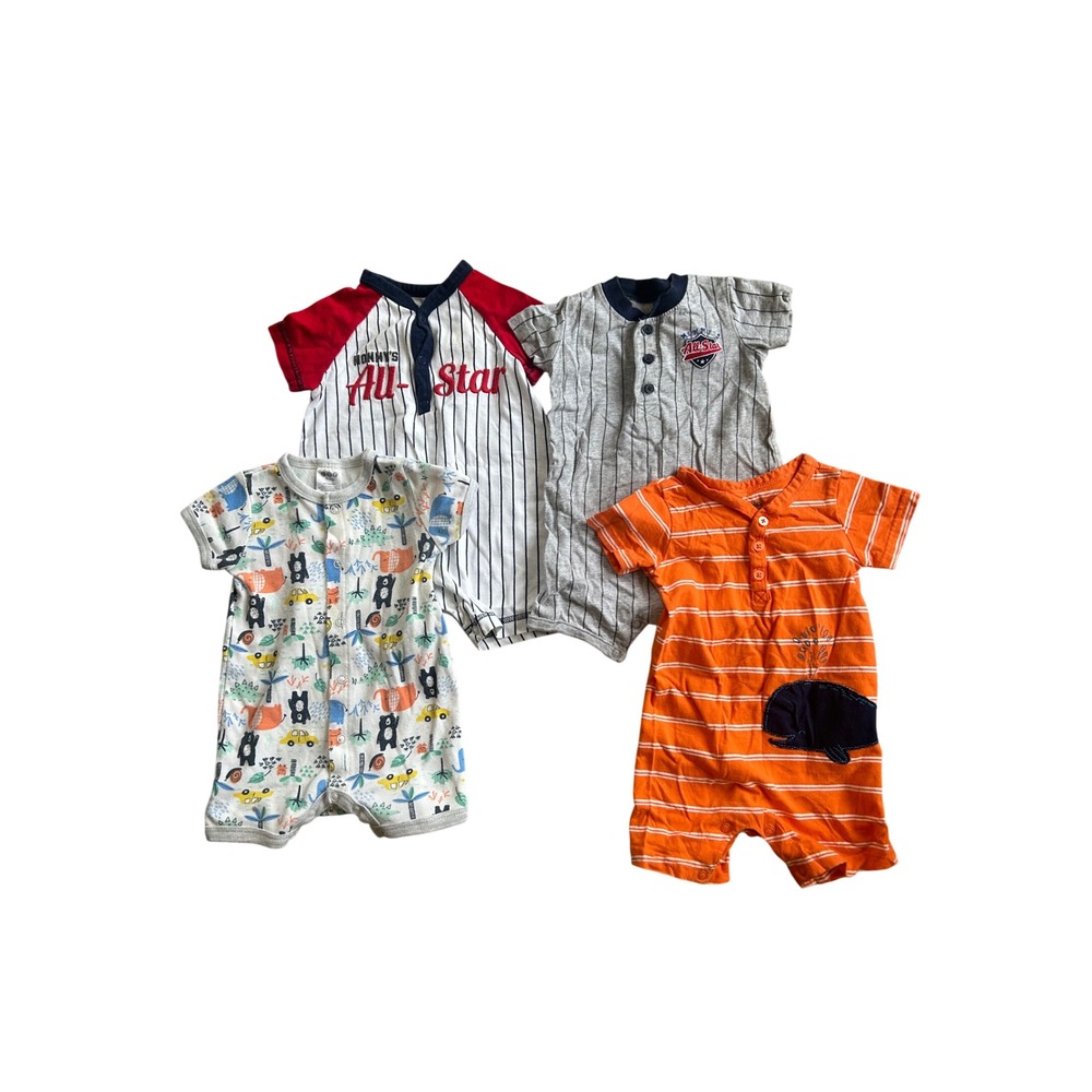 Carter's Baby Boy Bundle of 4 Rompers Size 6-9 Months Snaps
